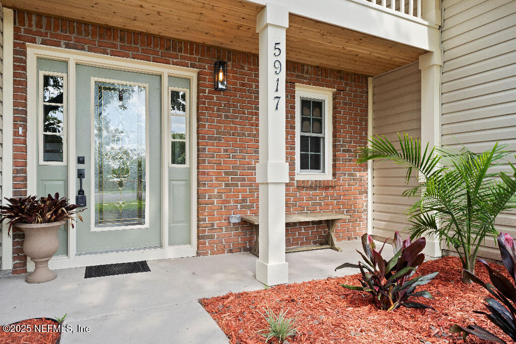 5917 ORCHARD POND Drive