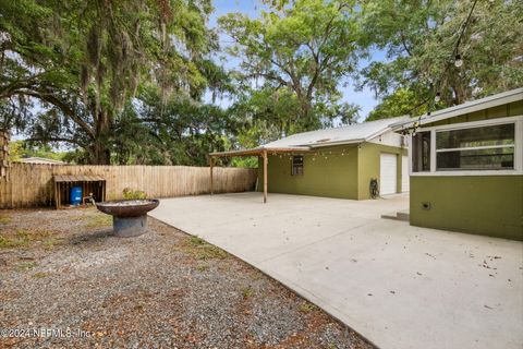 A home in Yulee