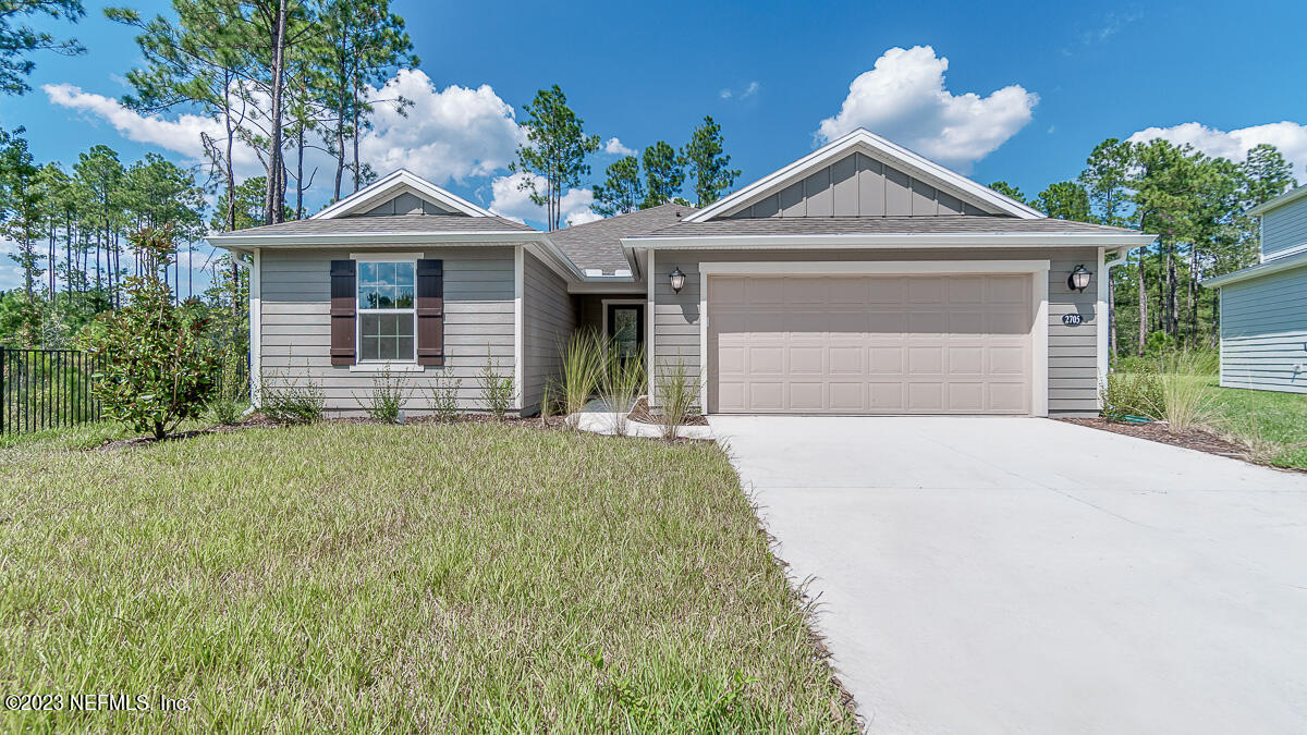 Green Cove Springs, FL home for sale located at 2705 Windsor Lks Way, Green Cove Springs, FL 32043