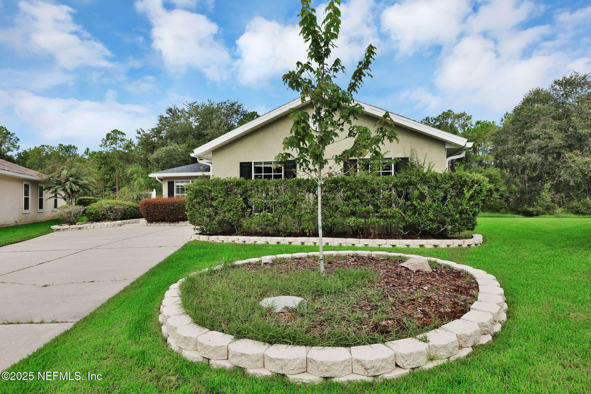 1831 MOSS CREEK Drive SW