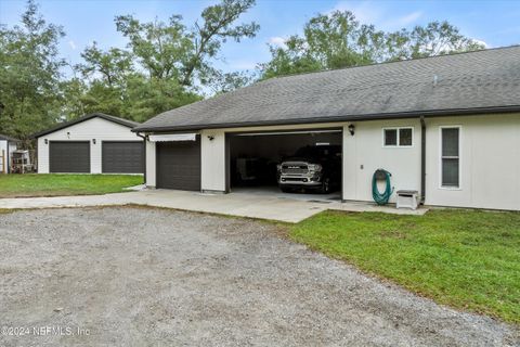 A home in Middleburg