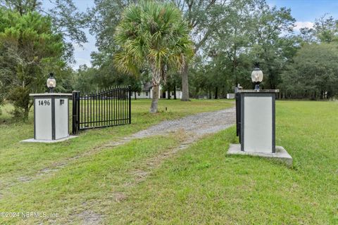 A home in Middleburg