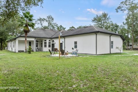 A home in Middleburg