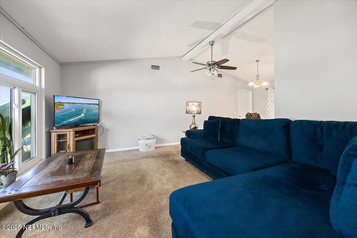 6219 LINDENWOOD Court