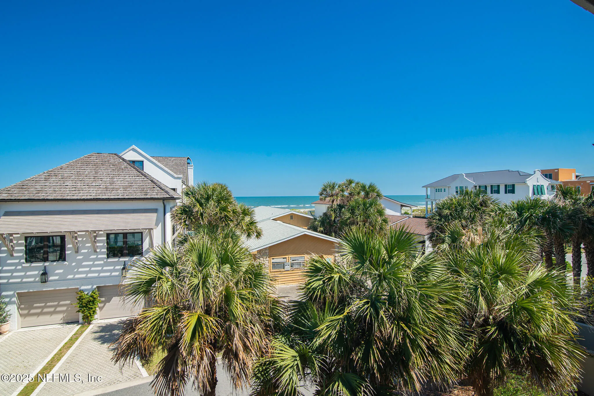 Jacksonville Beach, Florida 32250, United States, 4 Bedrooms Bedrooms, ,4 BathroomsBathrooms,Residential,Active,90609