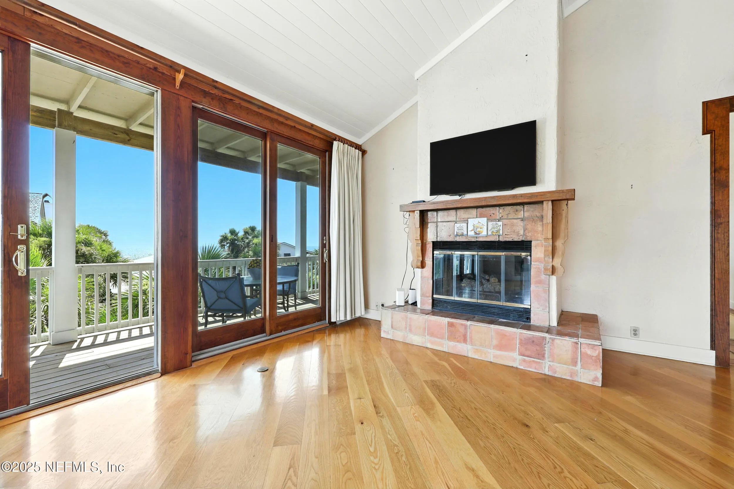 Jacksonville Beach, Florida 32250, United States, 4 Bedrooms Bedrooms, ,4 BathroomsBathrooms,Residential,Active,90609