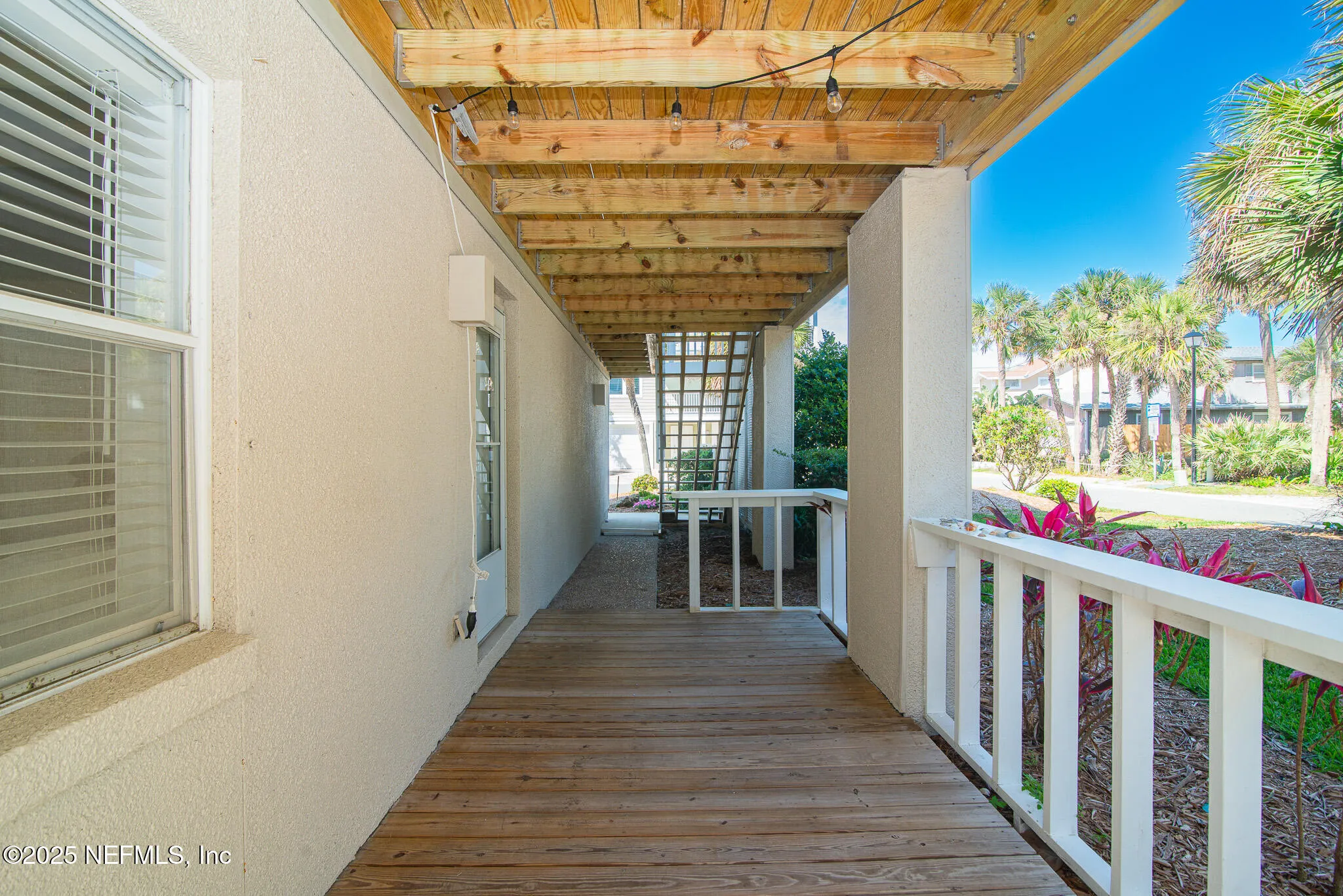 Jacksonville Beach, Florida 32250, United States, 4 Bedrooms Bedrooms, ,4 BathroomsBathrooms,Residential,Active,90609