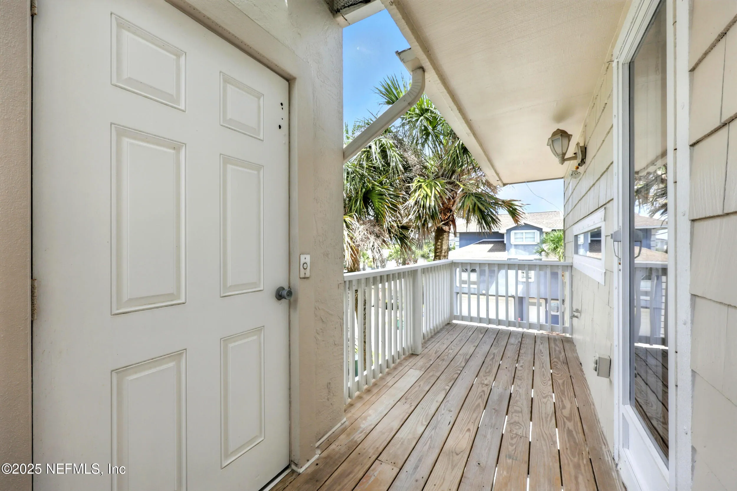Jacksonville Beach, Florida 32250, United States, 4 Bedrooms Bedrooms, ,4 BathroomsBathrooms,Residential,Active,90609