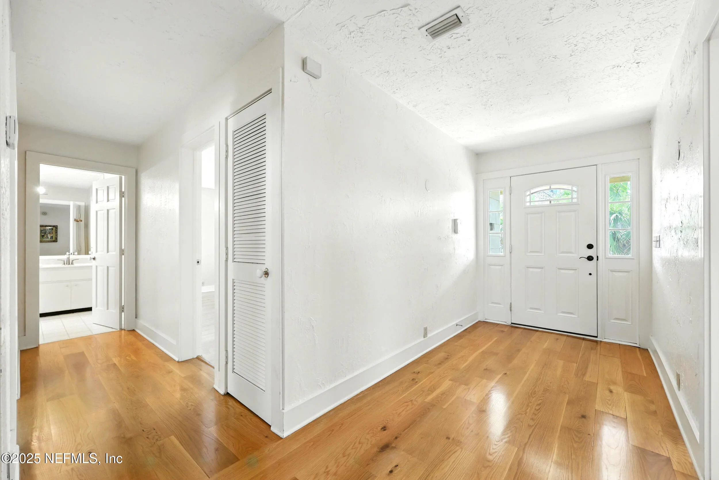 Jacksonville Beach, Florida 32250, United States, 4 Bedrooms Bedrooms, ,4 BathroomsBathrooms,Residential,Active,90609