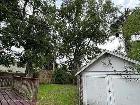 A home in Jacksonville