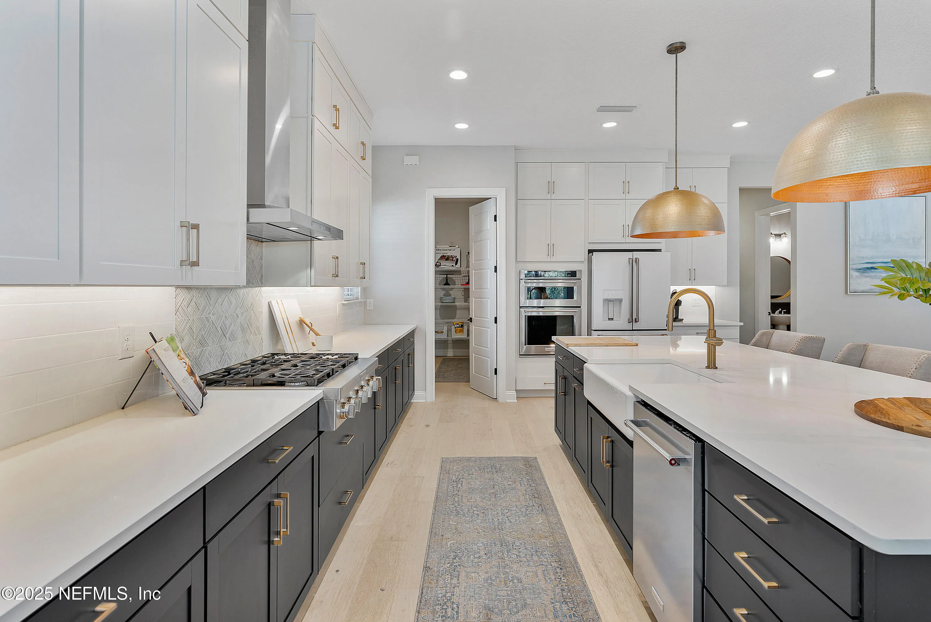 St Johns, Florida 32259, United States, 5 Bedrooms Bedrooms, ,6 BathroomsBathrooms,Residential,Active,12425