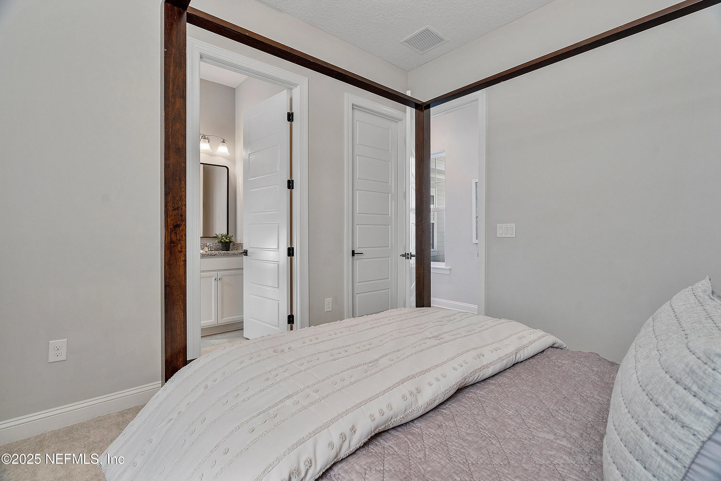 St Johns, Florida 32259, United States, 5 Bedrooms Bedrooms, ,6 BathroomsBathrooms,Residential,Active,12425