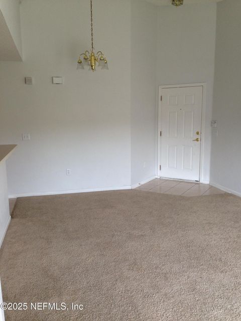 6081 MAGGIES Circle 113 Jacksonville FL 32244