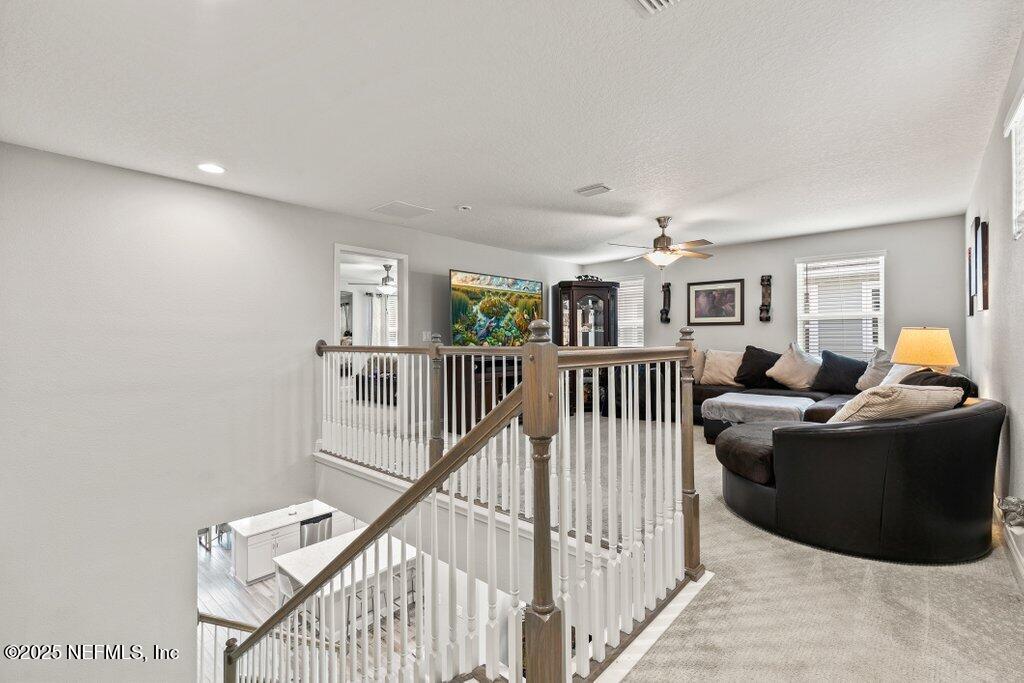 38 LOG SPRING Way