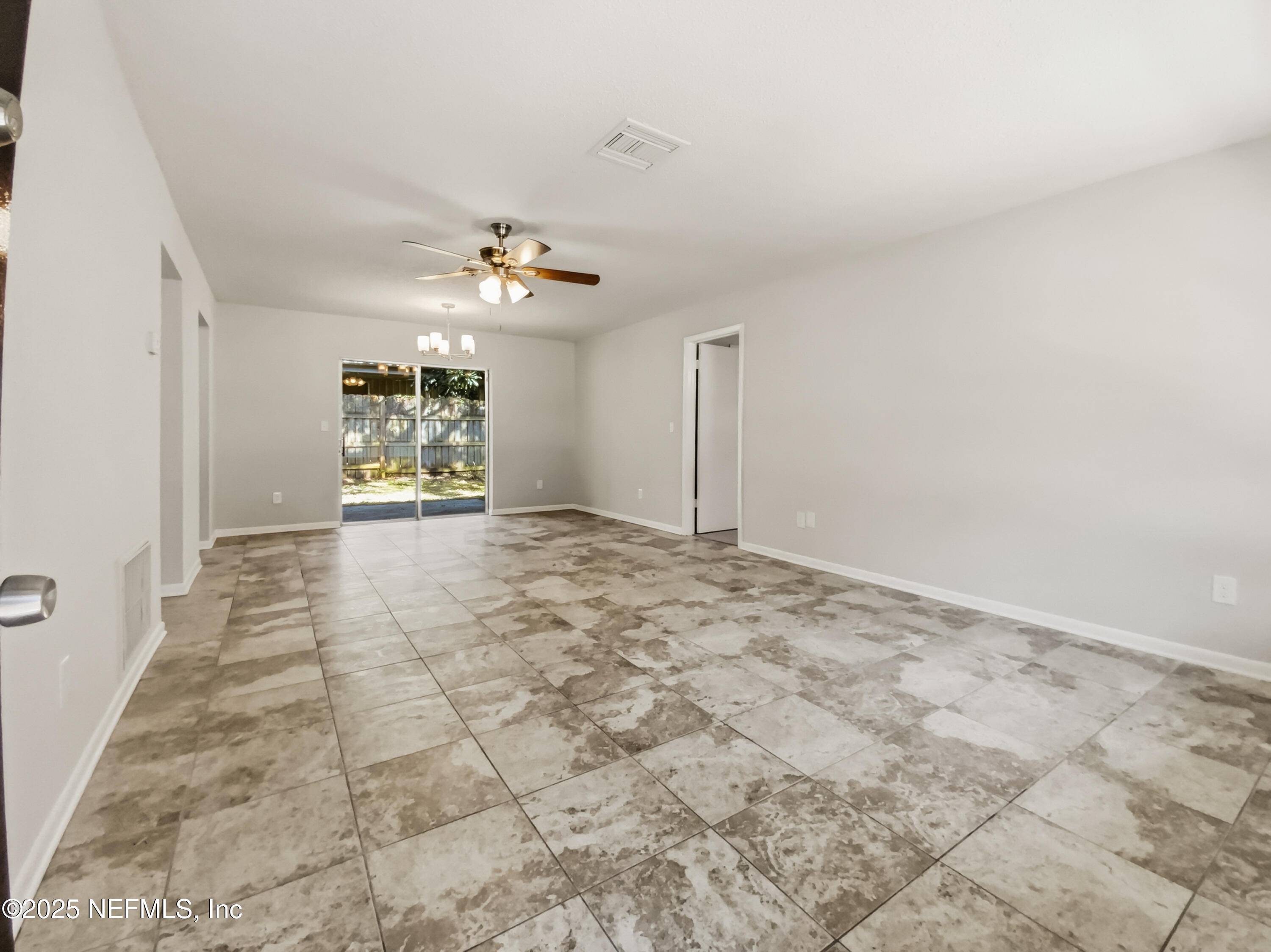 56 DELTONA Boulevard