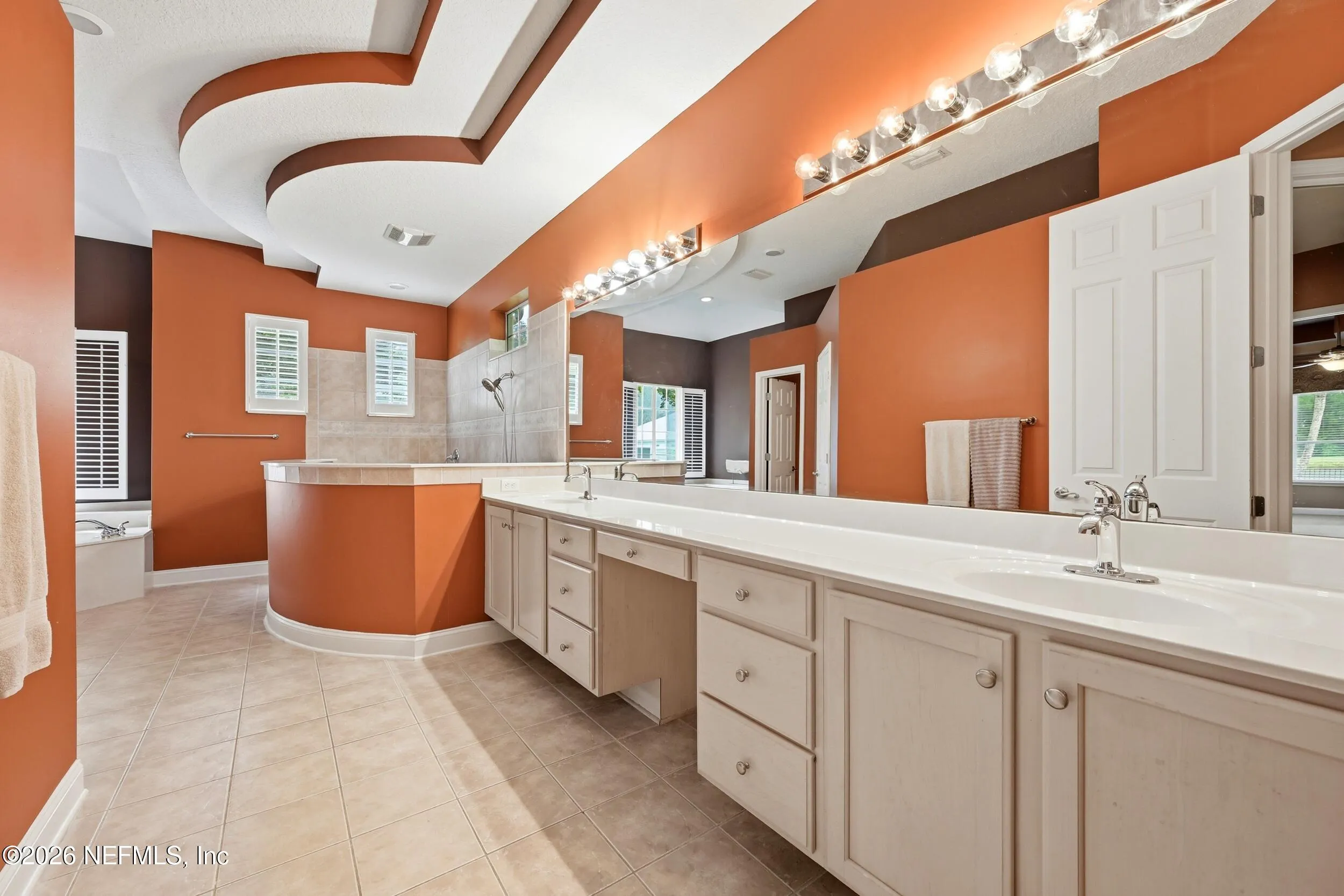 Tucked away on a rare .9-acre homesite in the sought-after South Hampt – image 22