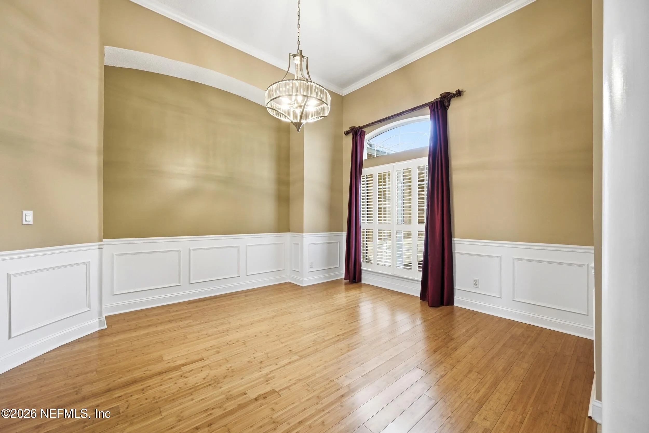 Tucked away on a rare .9-acre homesite in the sought-after South Hampt – image 6