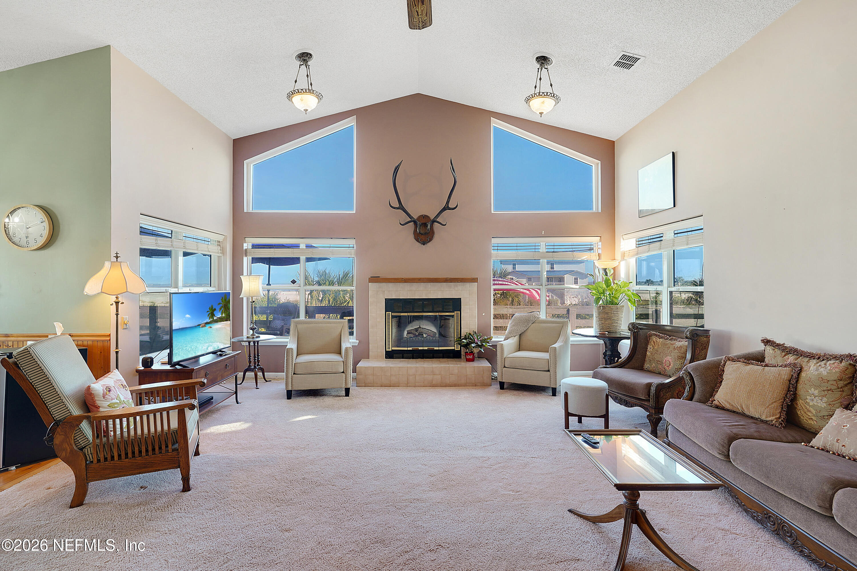 2651 PALENCIA Street