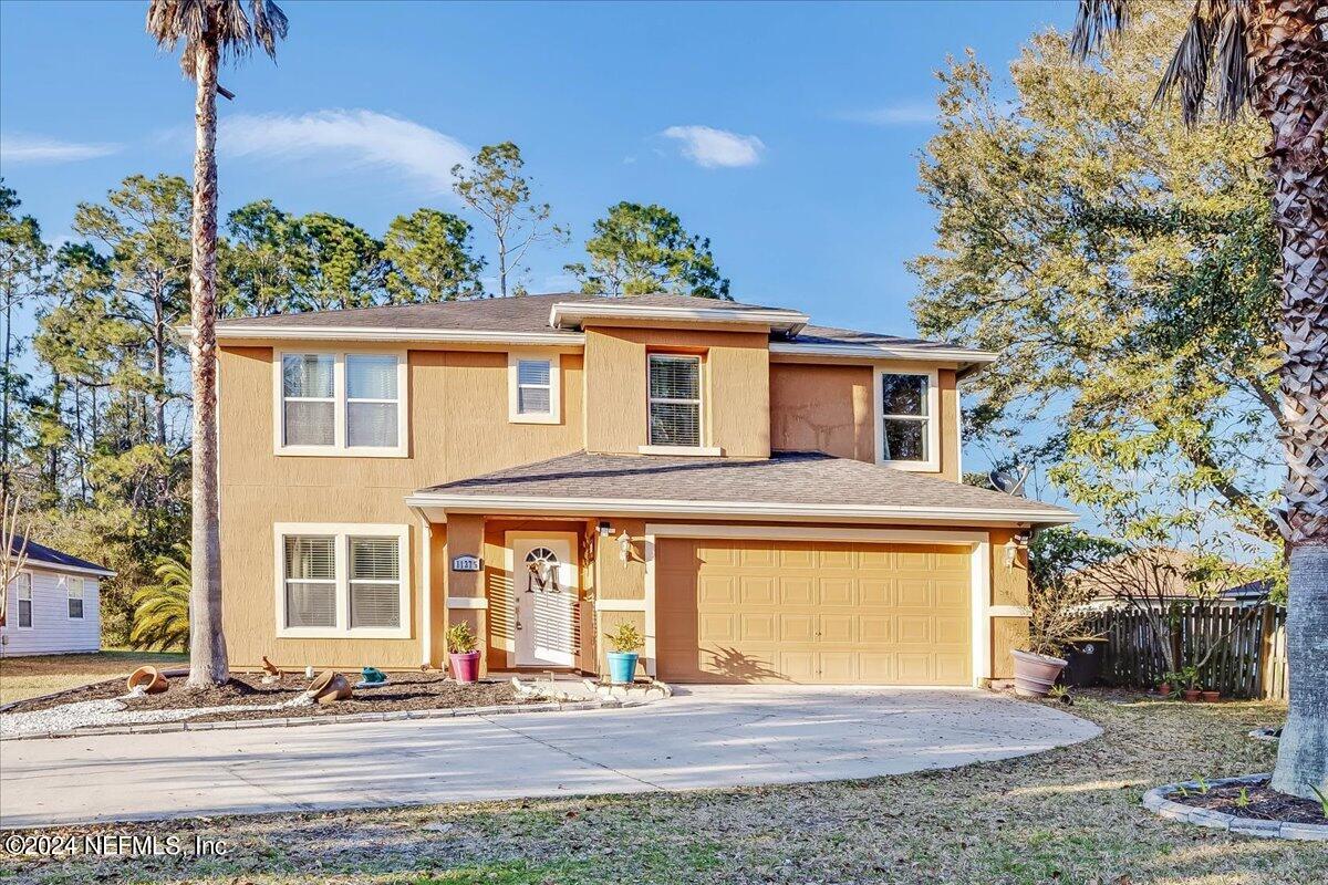 Jacksonville, FL home for sale located at 11375 EMMA OAKS Lane, Jacksonville, FL 32221