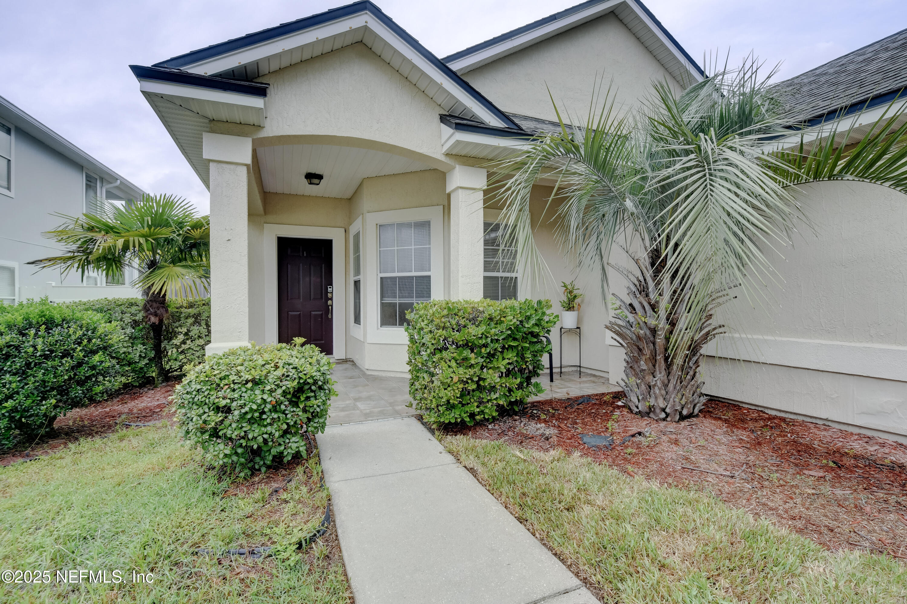 1072 MOOSEHEAD Drive