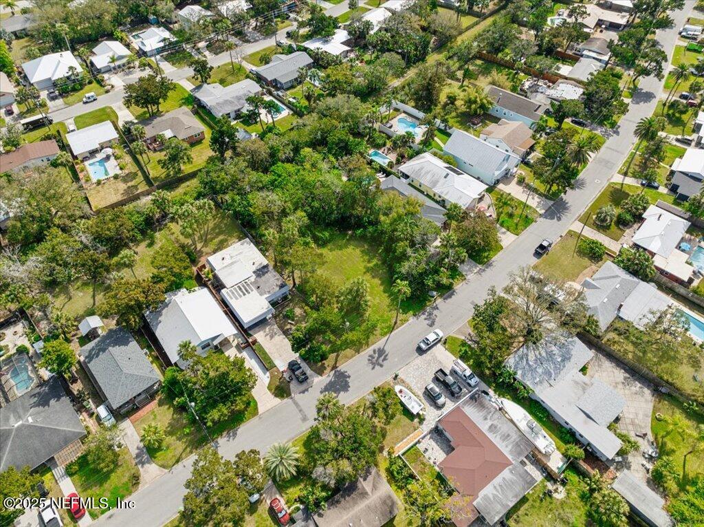 30 COQUINA Avenue