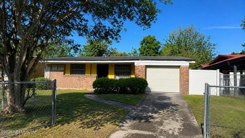 Photo of 9656 FLECHETTE Avenue, Jacksonville, FL 32208 (MLS # 2144705)