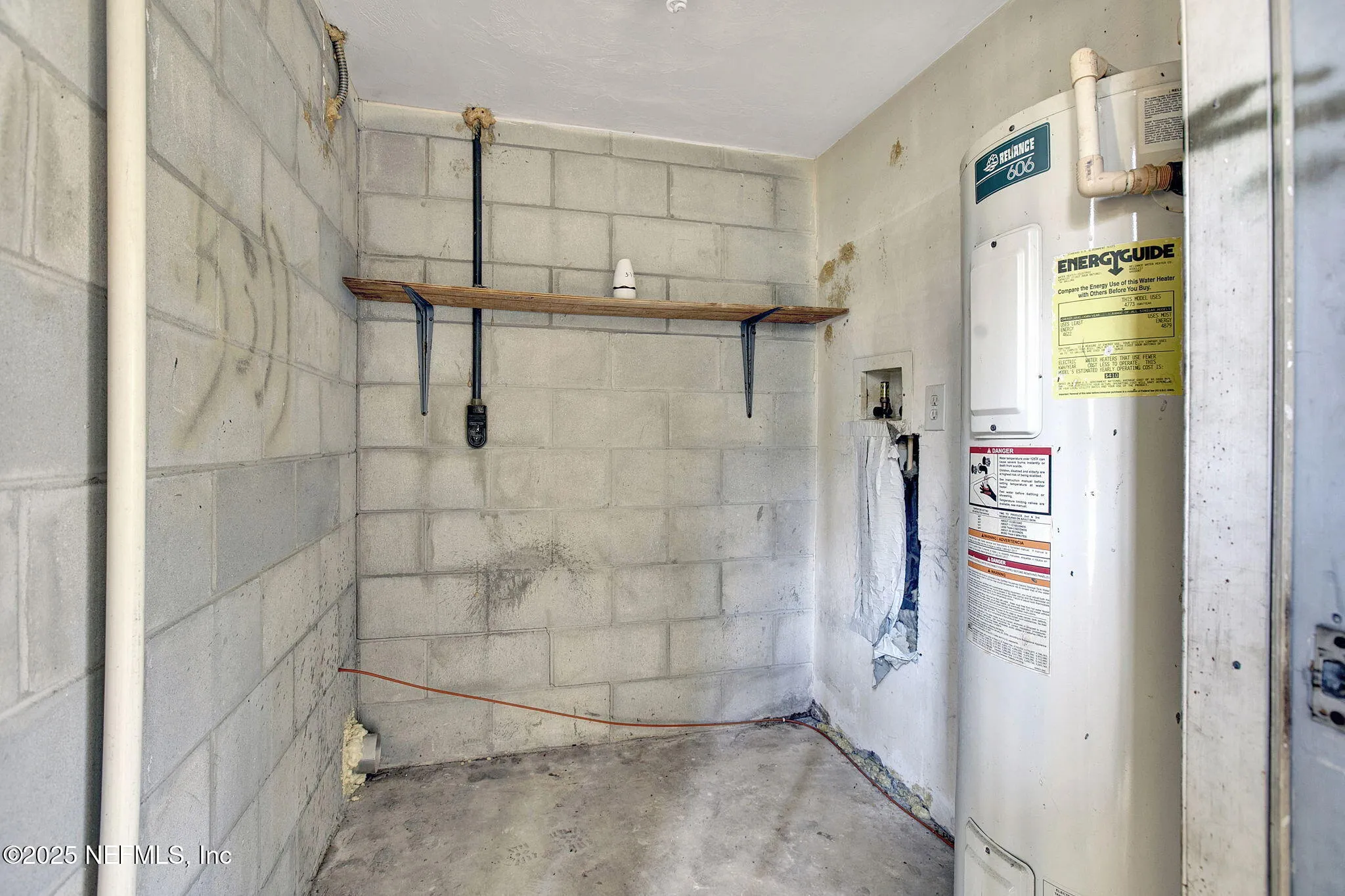 Jacksonville, Florida 32233, United States, 2 Bedrooms Bedrooms, ,2 BathroomsBathrooms,Residential,Active,90782