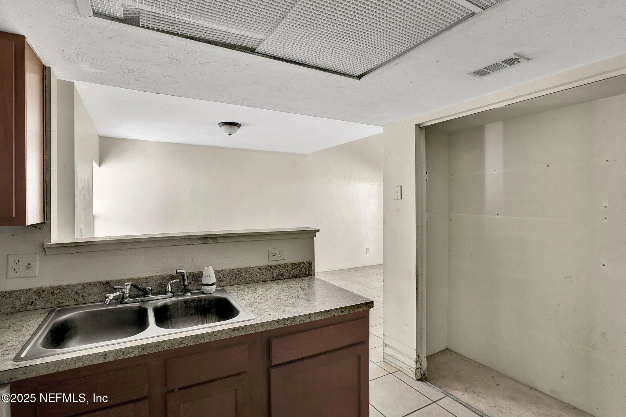 Jacksonville, Florida 32233, United States, 2 Bedrooms Bedrooms, ,2 BathroomsBathrooms,Residential,Active,90782