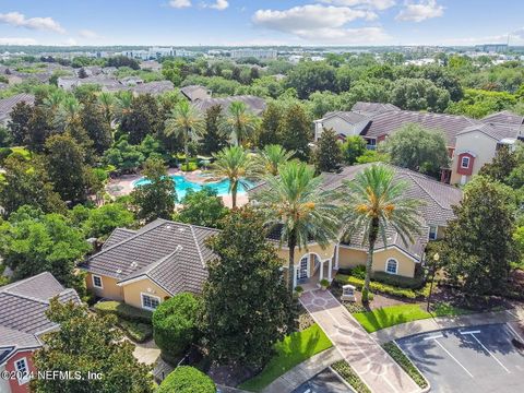 A home in Jacksonville