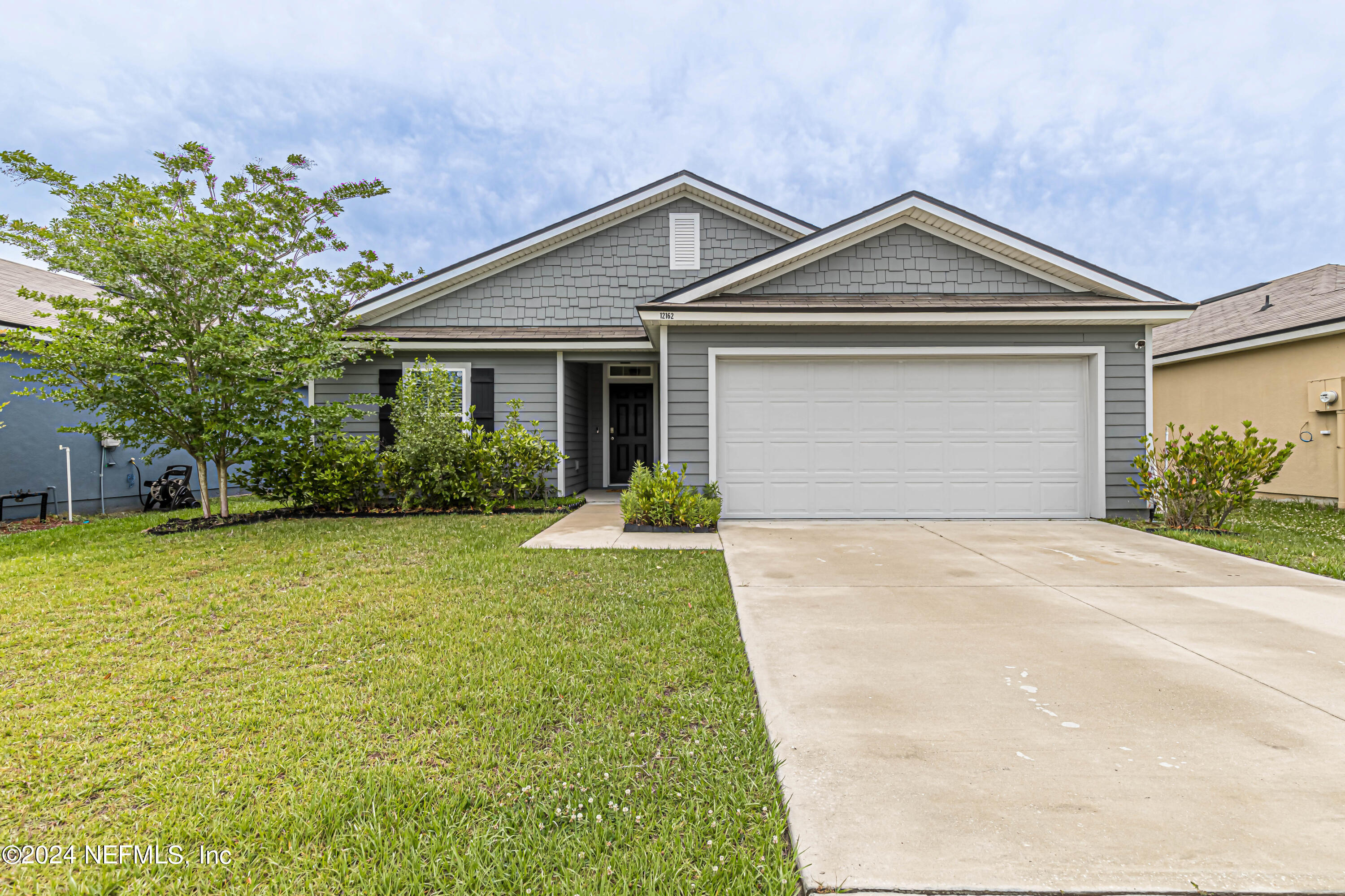 Jacksonville, FL home for sale located at 12162 Orchid Court, Jacksonville, FL 32218