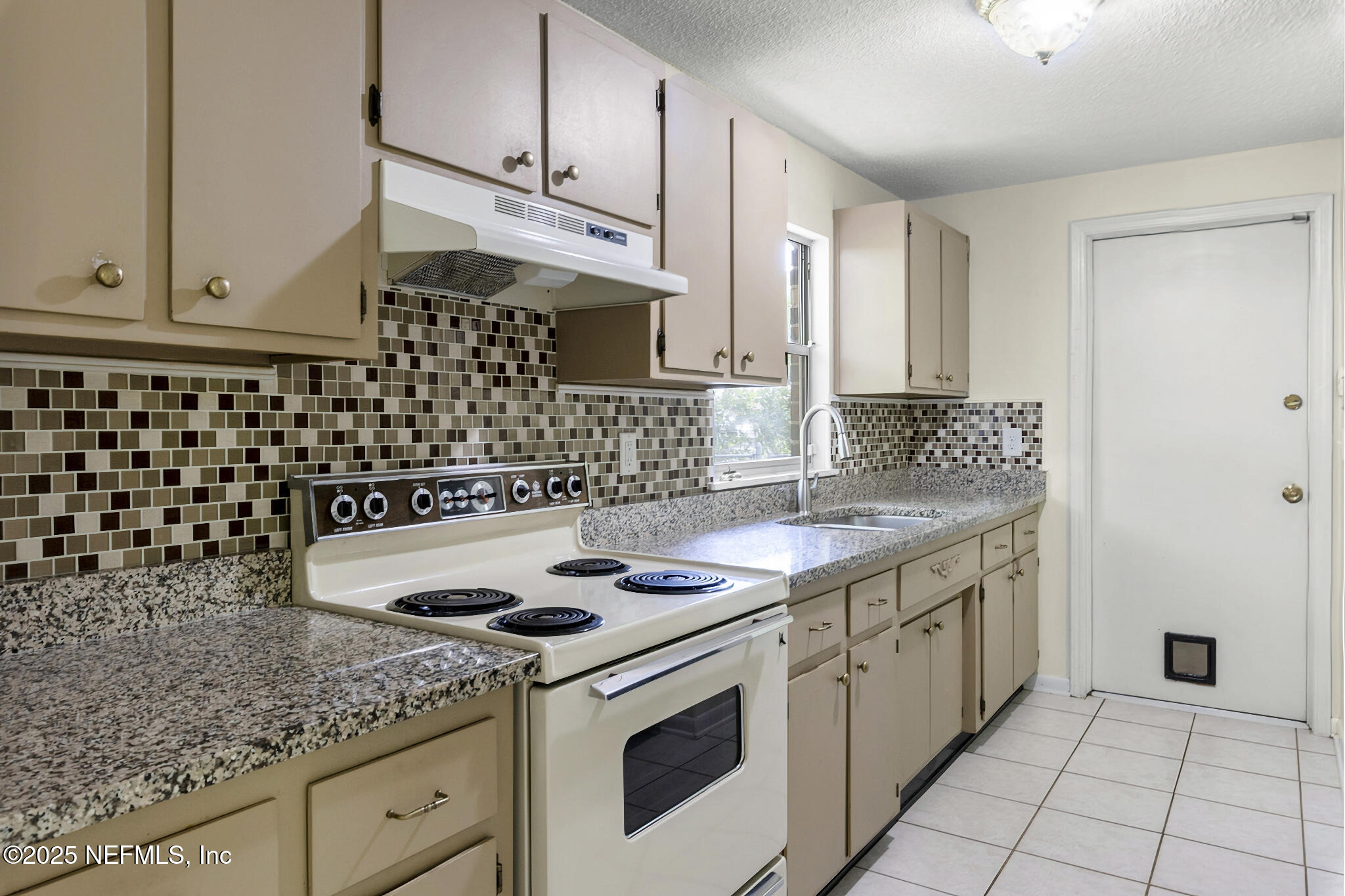 11437 RICKY Way