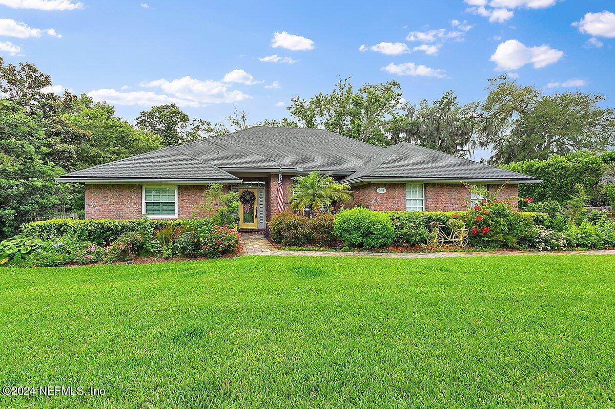 Jacksonville Beach, FL home for sale located at 1084 Plantation Oaks Drive W, Jacksonville Beach, FL 32250