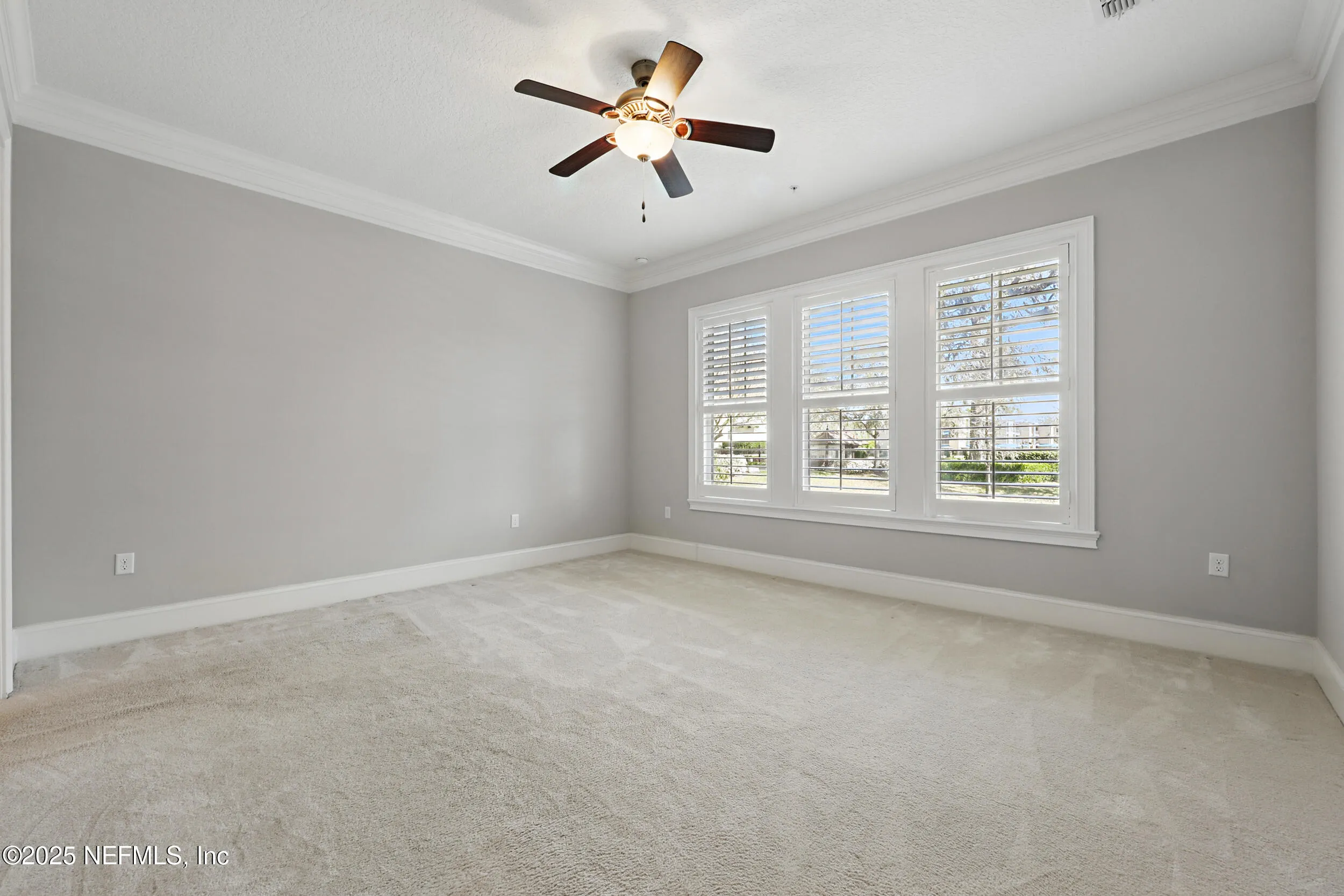 Jacksonville, Florida 32207, United States, 3 Bedrooms Bedrooms, ,3 BathroomsBathrooms,Residential,Pending,90707