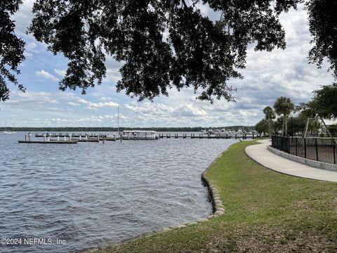 A home in Palatka