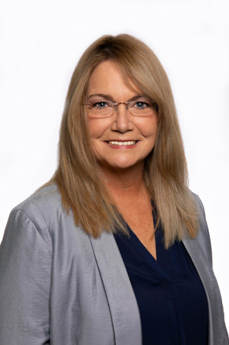 This is a photo of KATHLEEN NADEAU. This professional services Ormond beach, FL homes for sale in 32174 and the surrounding areas.