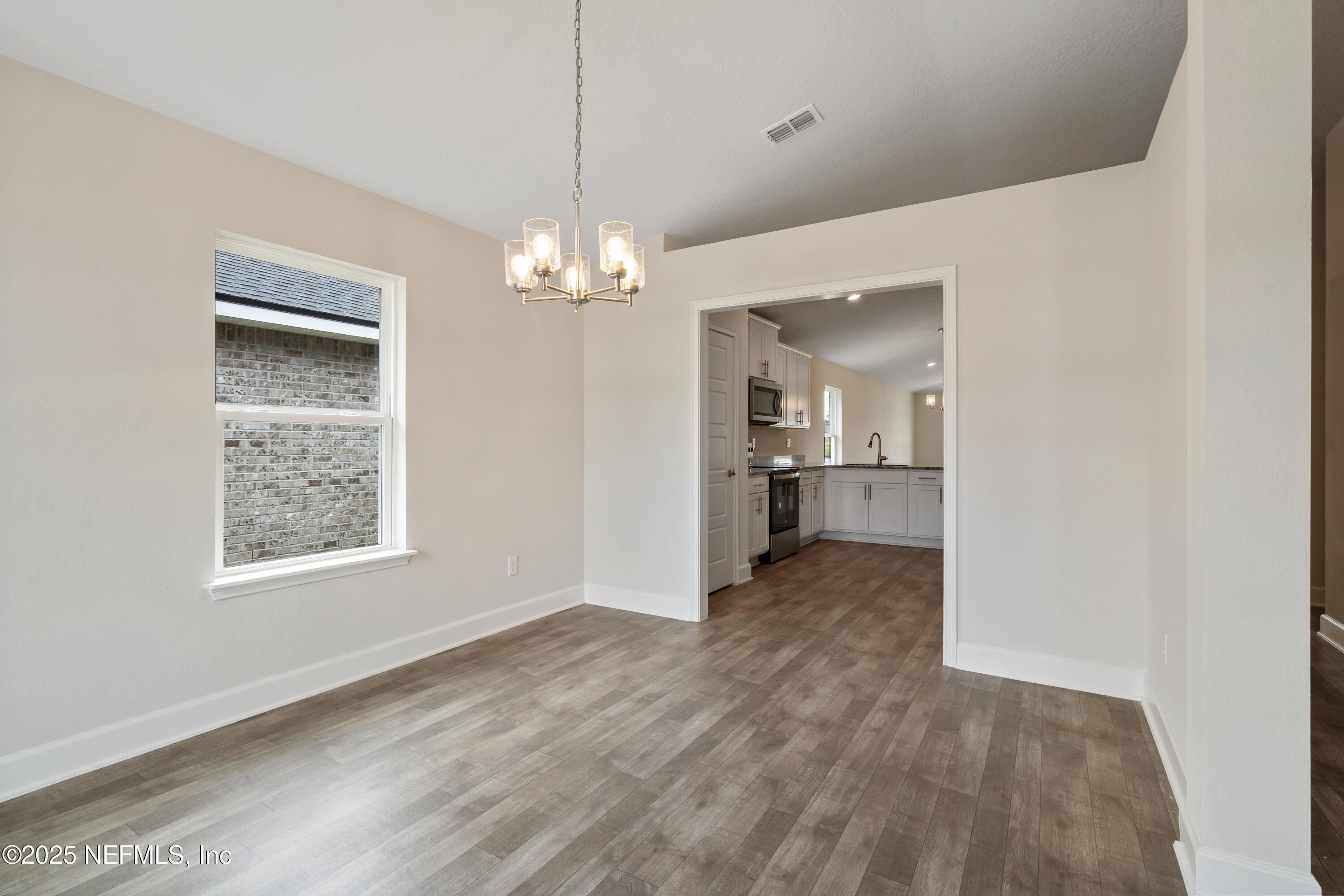 3129 FOREST VIEW Lane