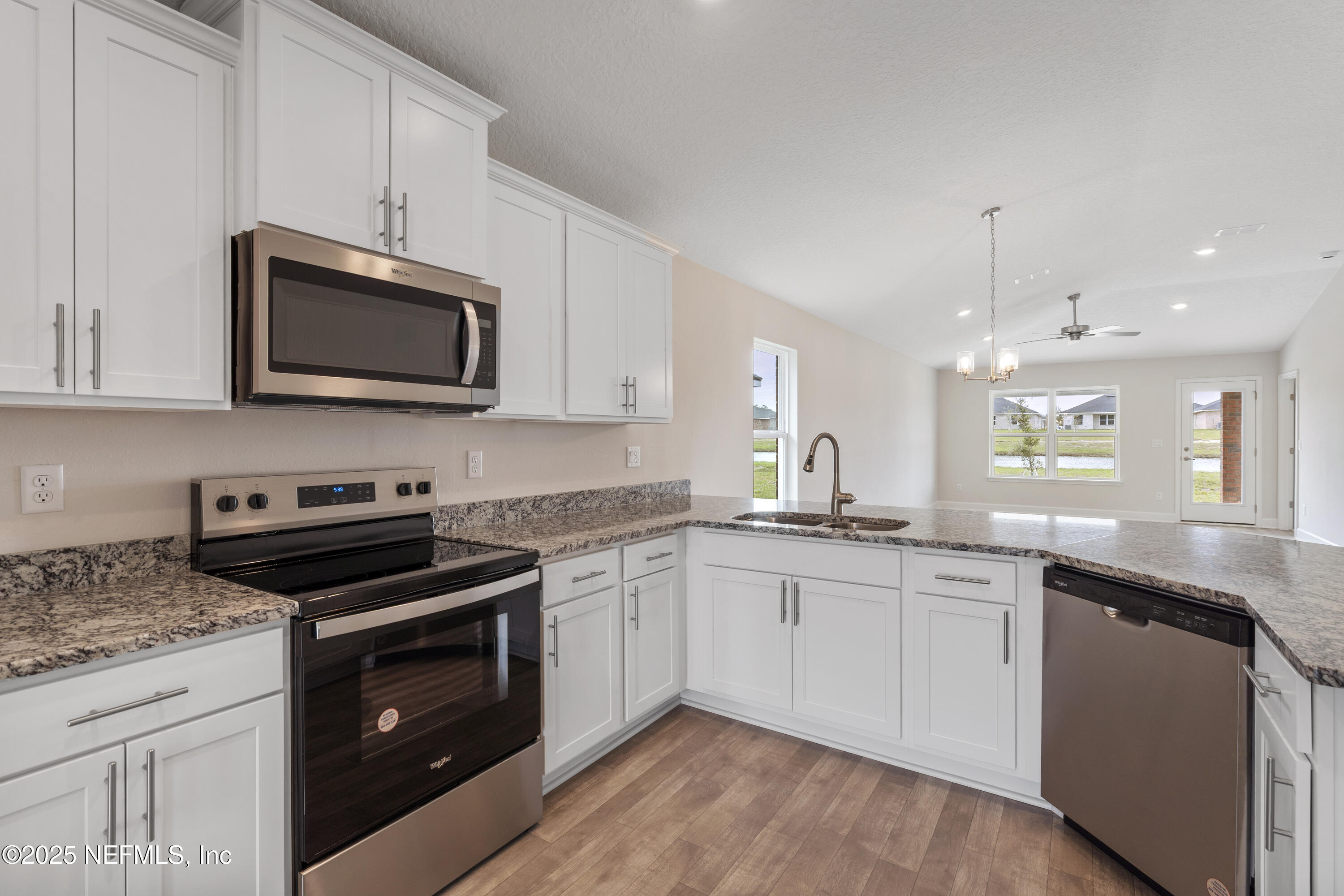 3129 FOREST VIEW Lane