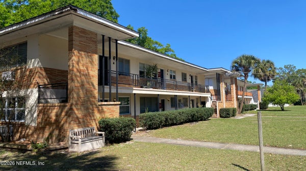 912 ARCO DR APT 1, JACKSONVILLE, FL 32211 - Image e33c38c4f2d84353f81eb85f3e24cc98/3923334029
