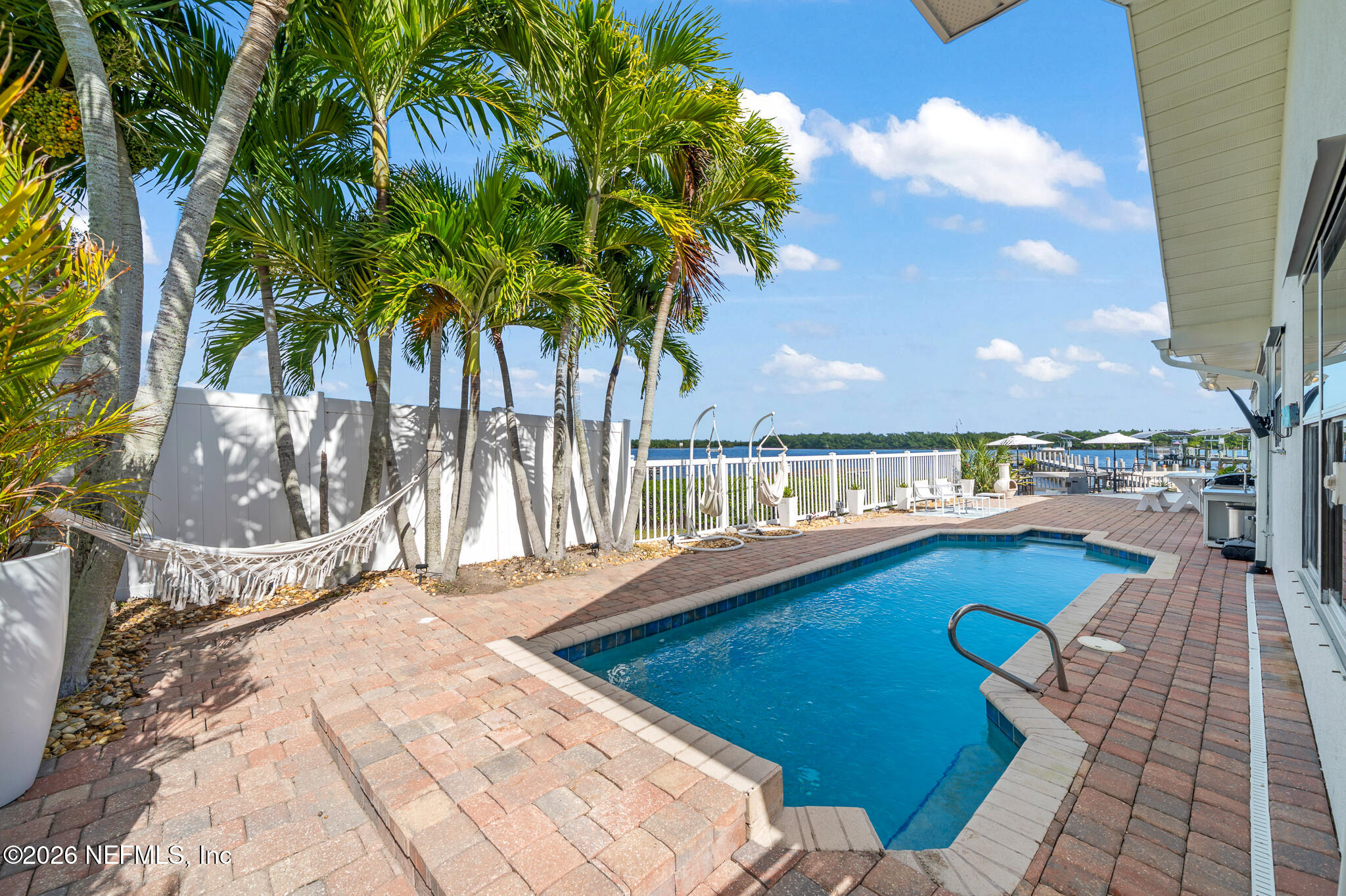 390 WAINAI Drive