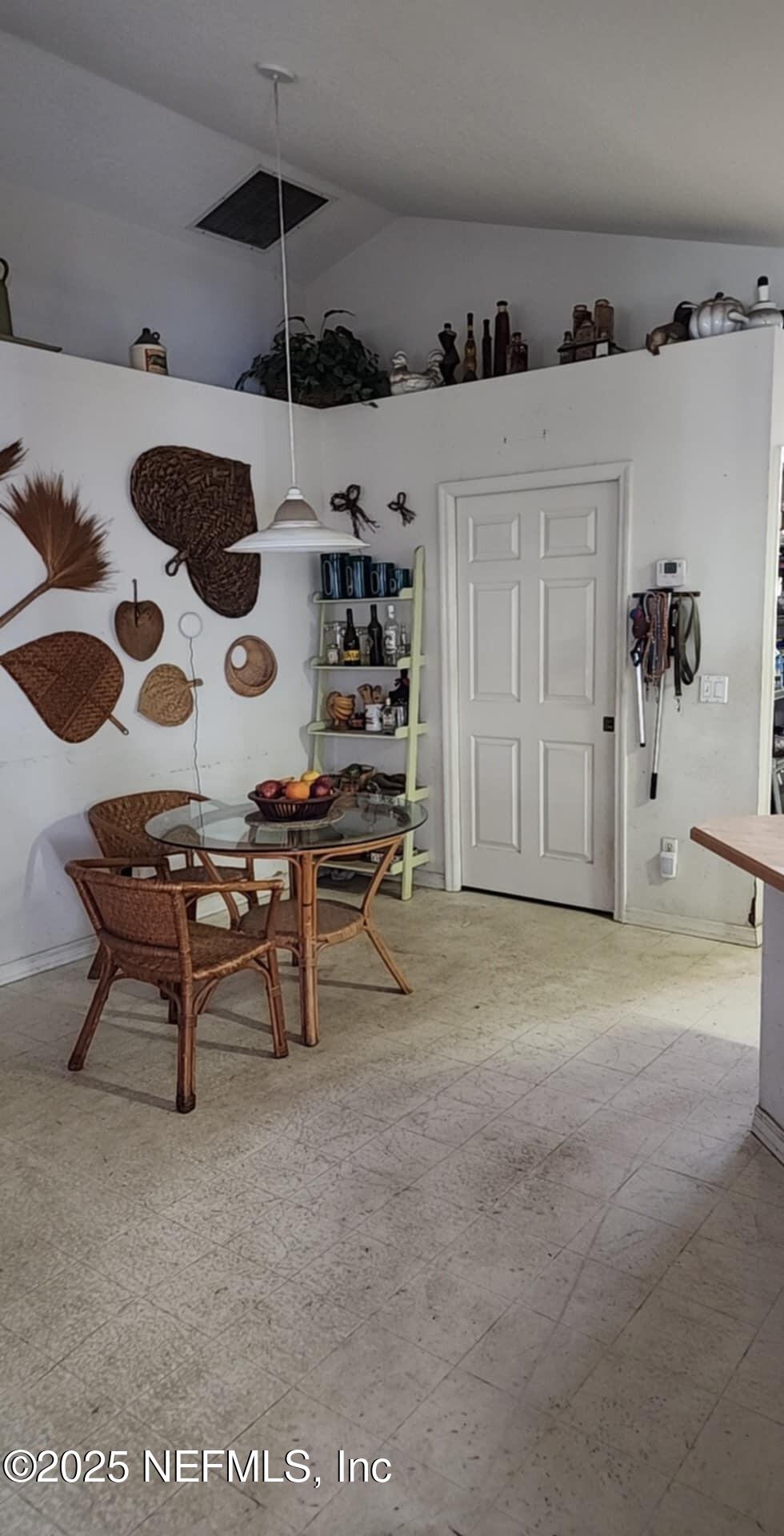 5953 BOGGS FORD Road