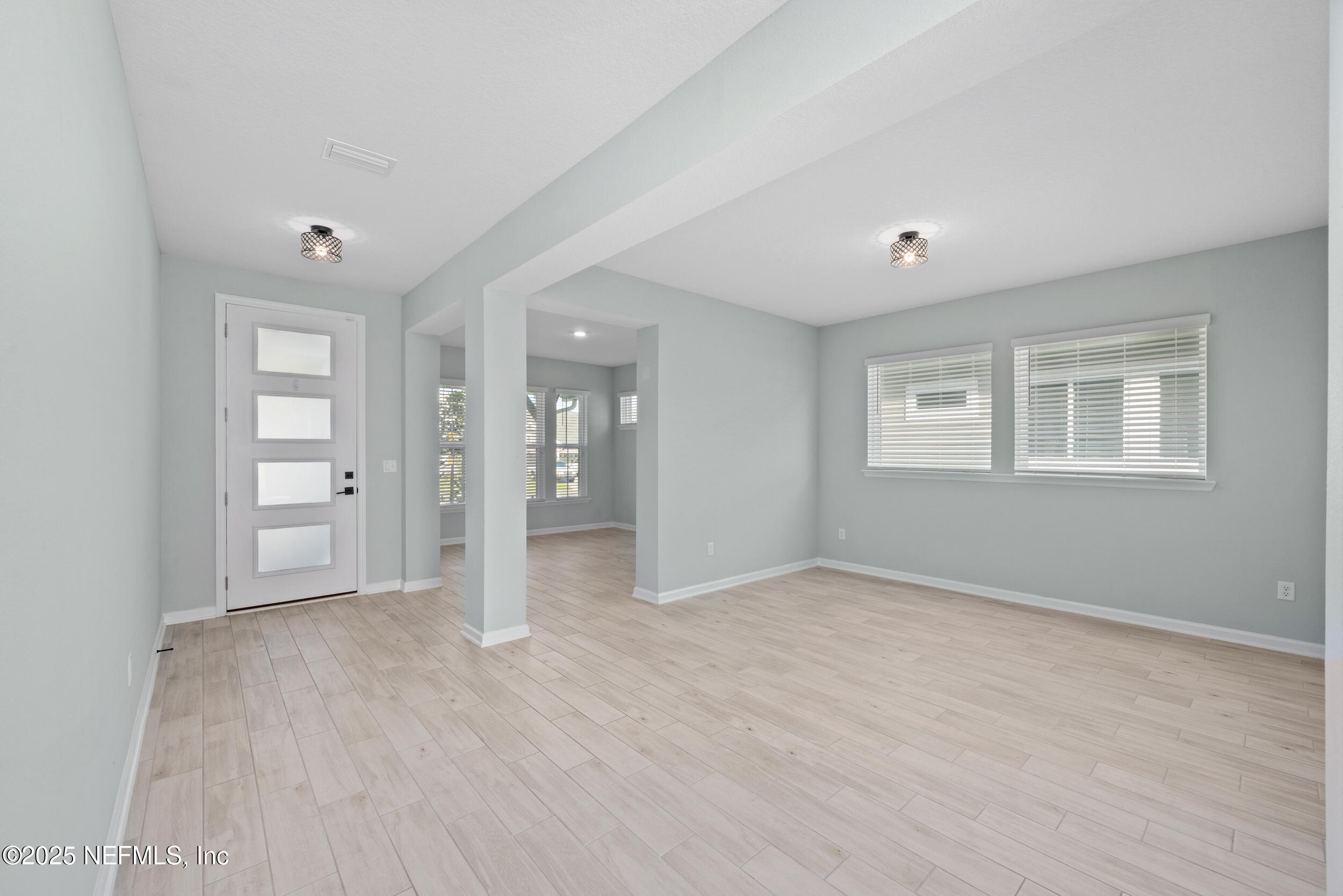 812 WINDLEY Drive