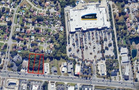 871 BLANDING Boulevard Orange Park FL 32065