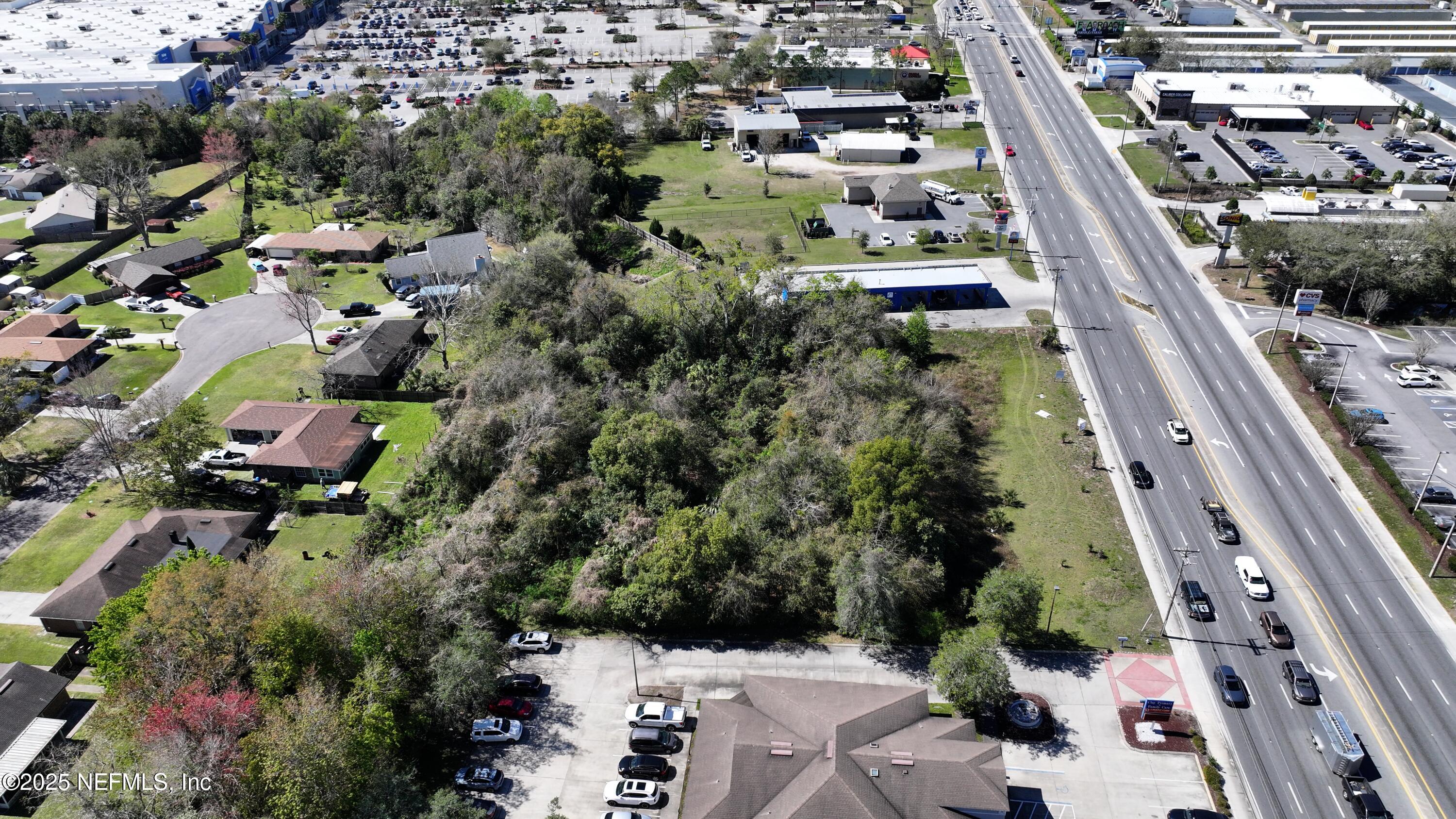 871 BLANDING Boulevard