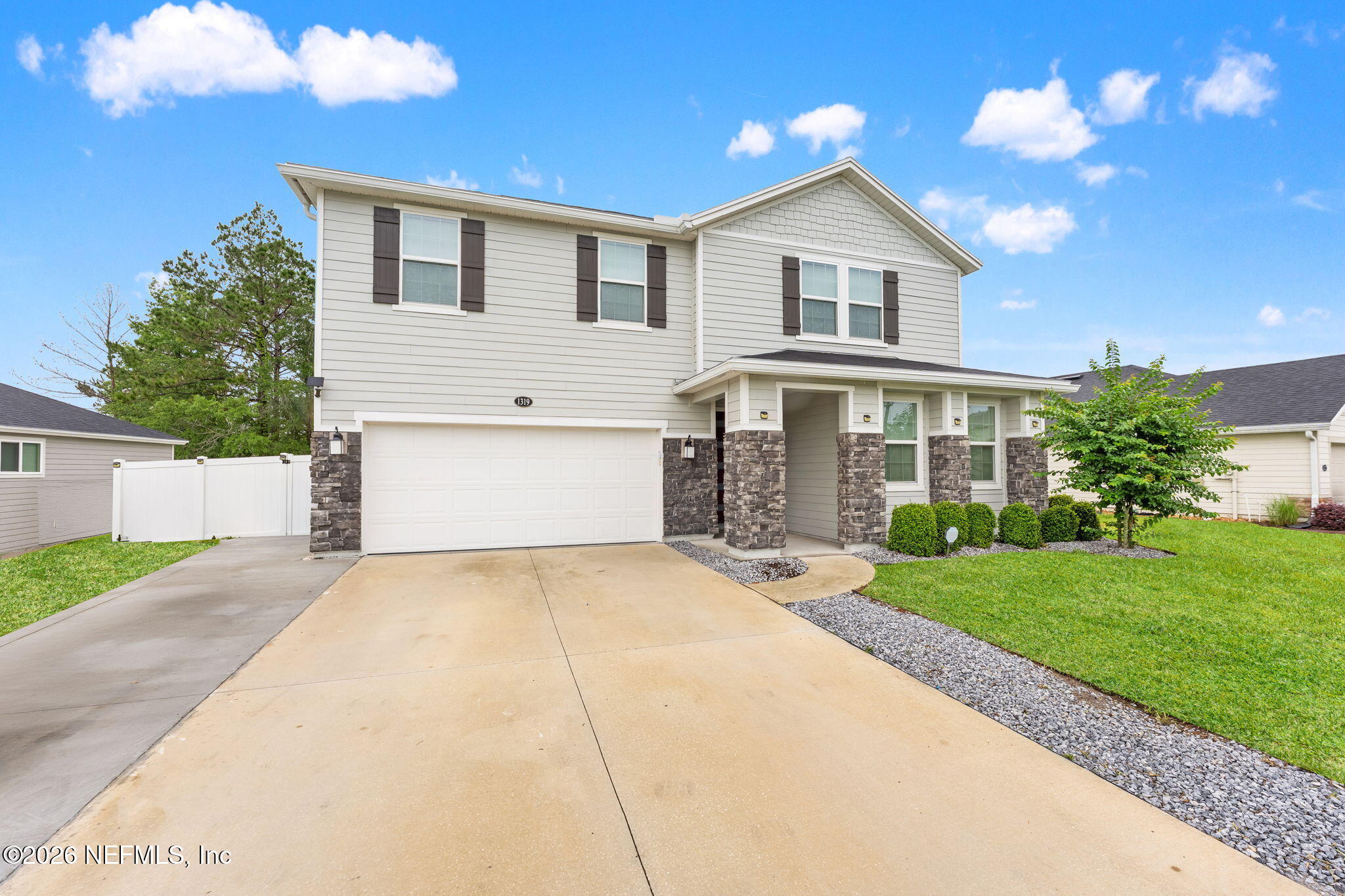 1319 PANTHER LAKE Parkway