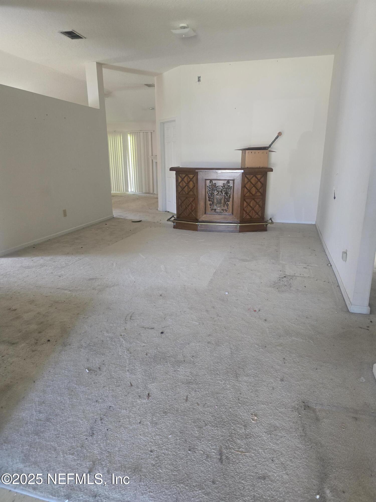 1814 DARTMOUTH Drive