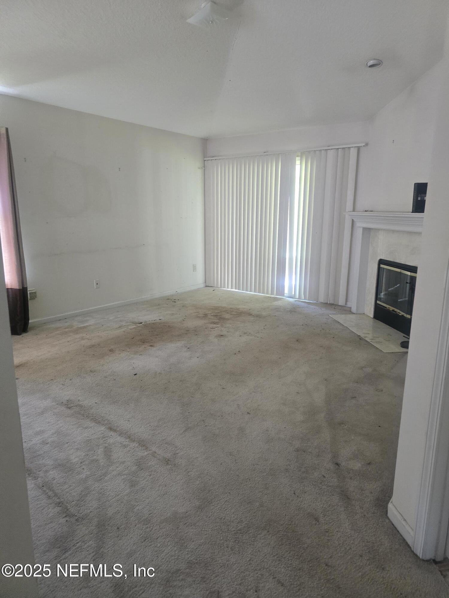 1814 DARTMOUTH Drive