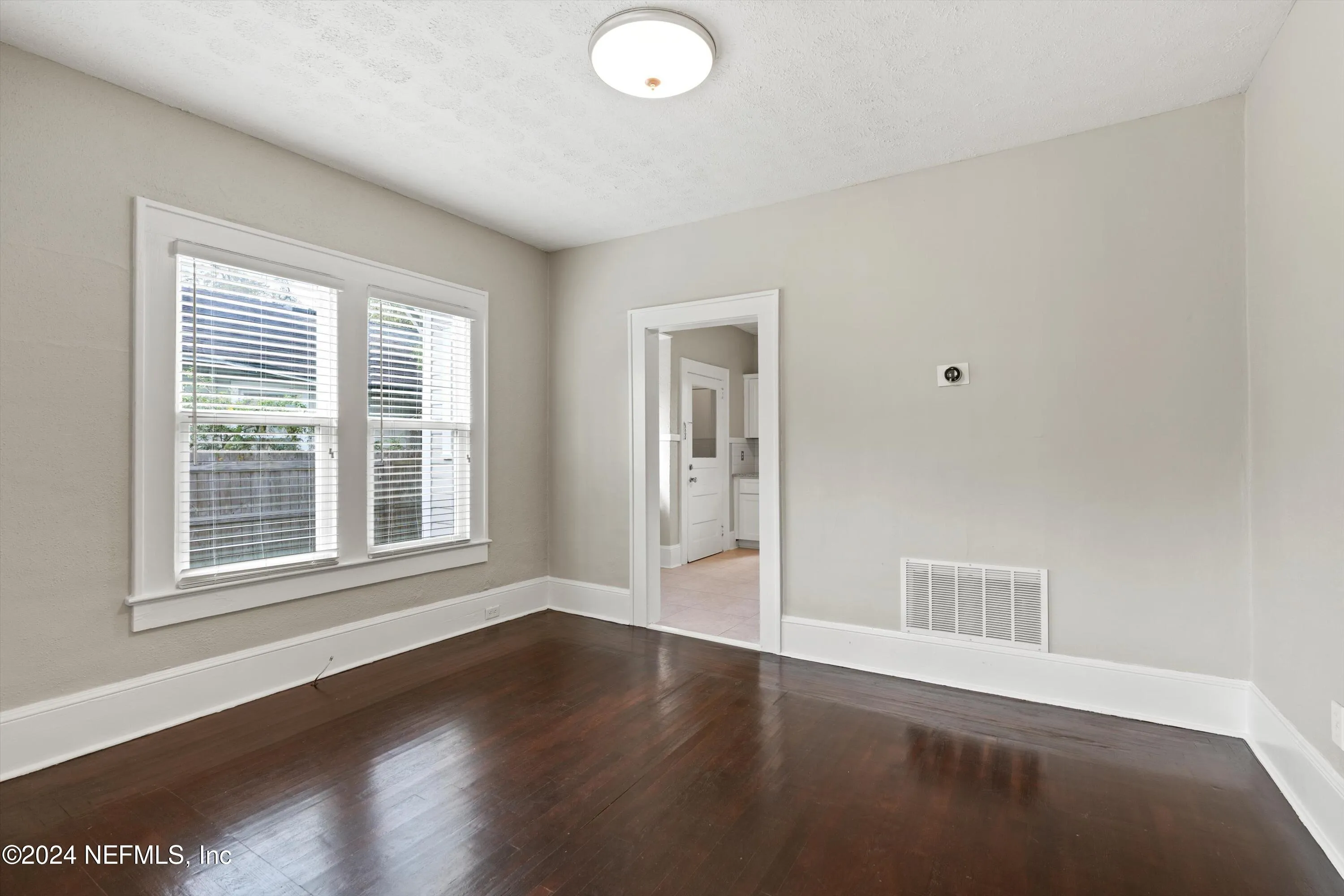 Jacksonville, Florida 32205, United States, 3 Bedrooms Bedrooms, ,1 BathroomBathrooms,Residential,Active,40364