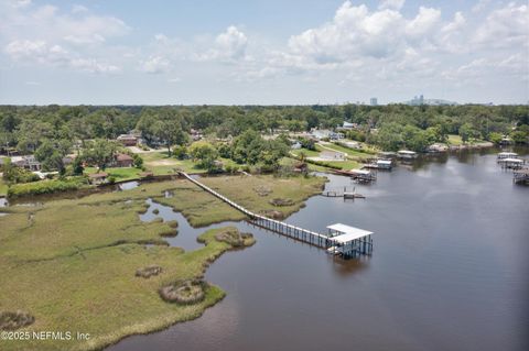 6221 KELLOW Drive Jacksonville FL 32216