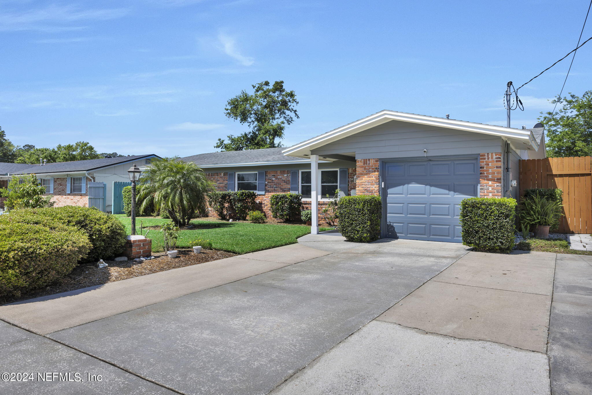 Jacksonville, FL home for sale located at 3238 Crosby Lane, Jacksonville, FL 32216
