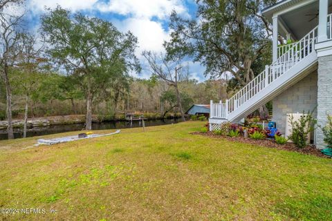 A home in Middleburg